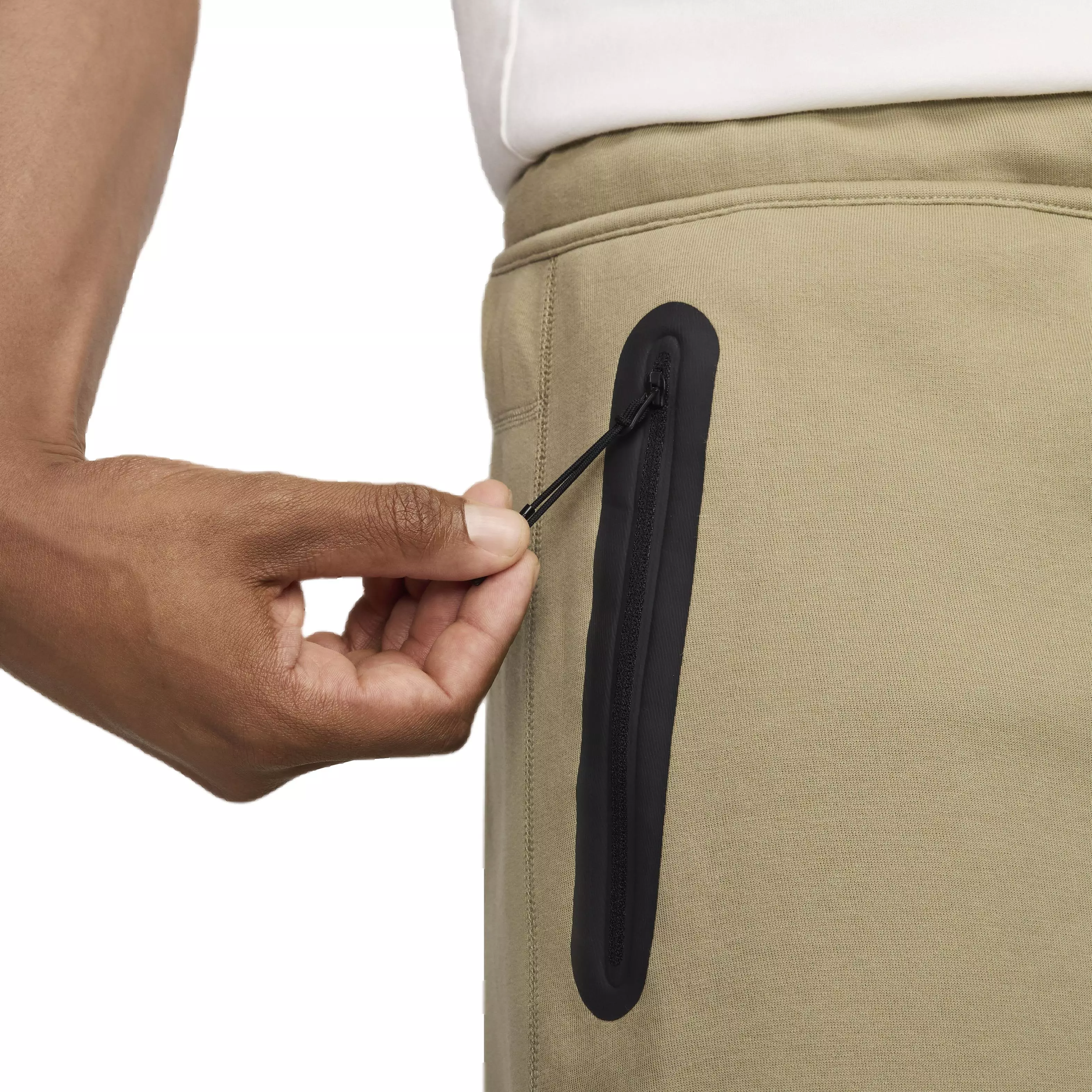 Nike Men's Tech Fleece Open-Hem Pants - BROWN