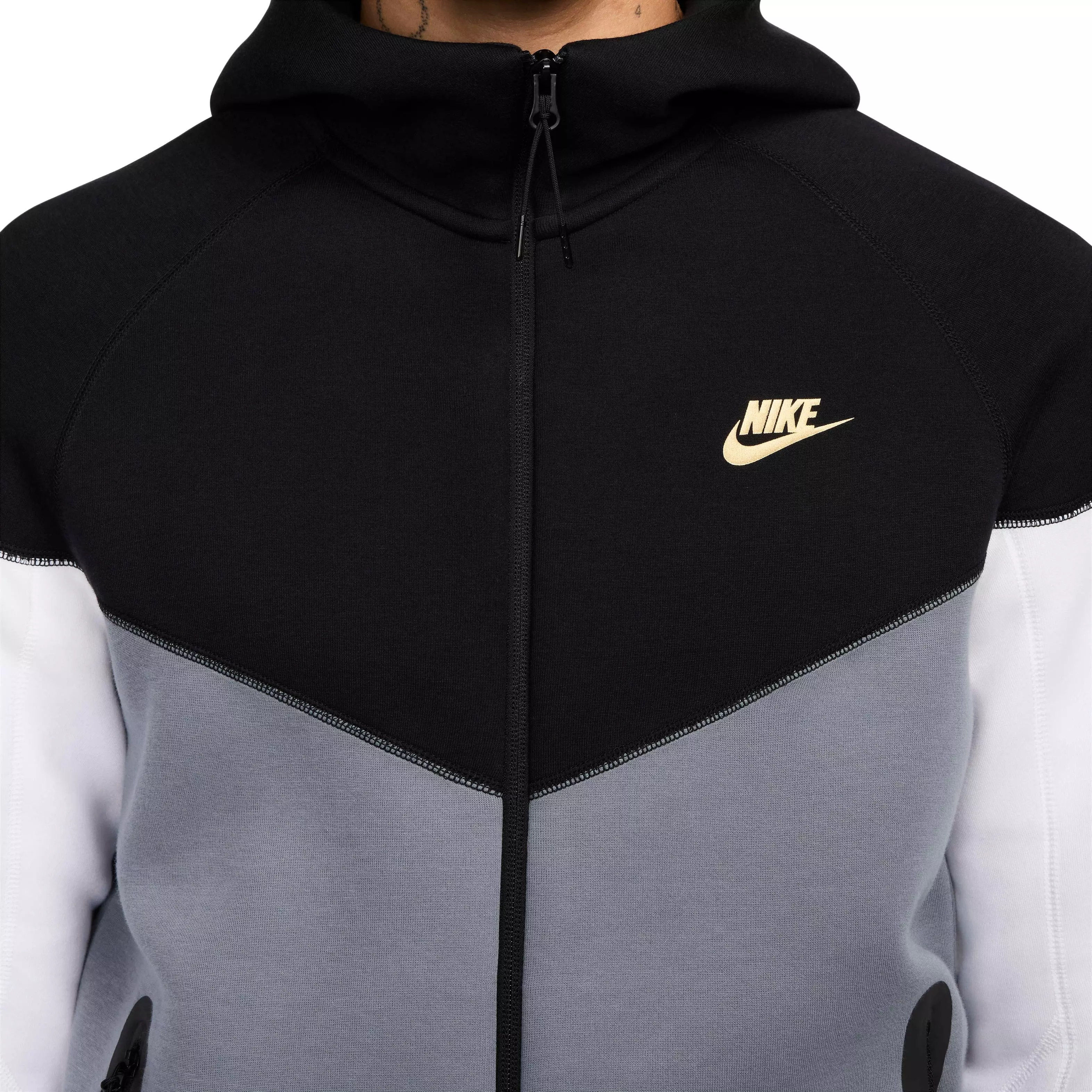 Nike Men's Sportswear Tech Fleece Windrunner Full-Zip Hooded Jacket - BLACK