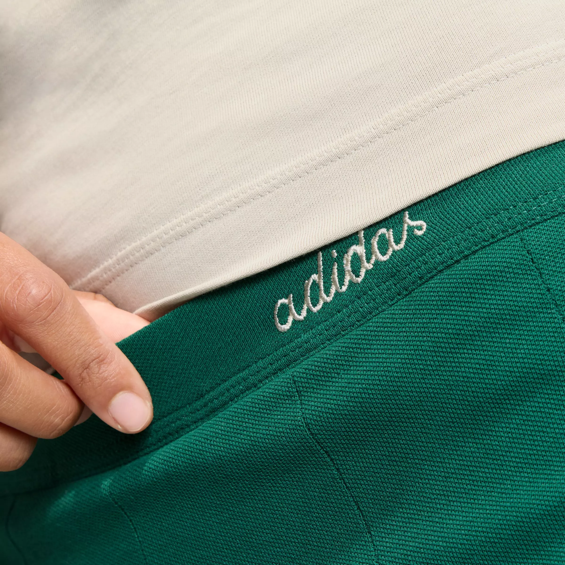 adidas Women's Seasonal Essentials Colorpop Skirt with Inner Leggings - Green - GREEN