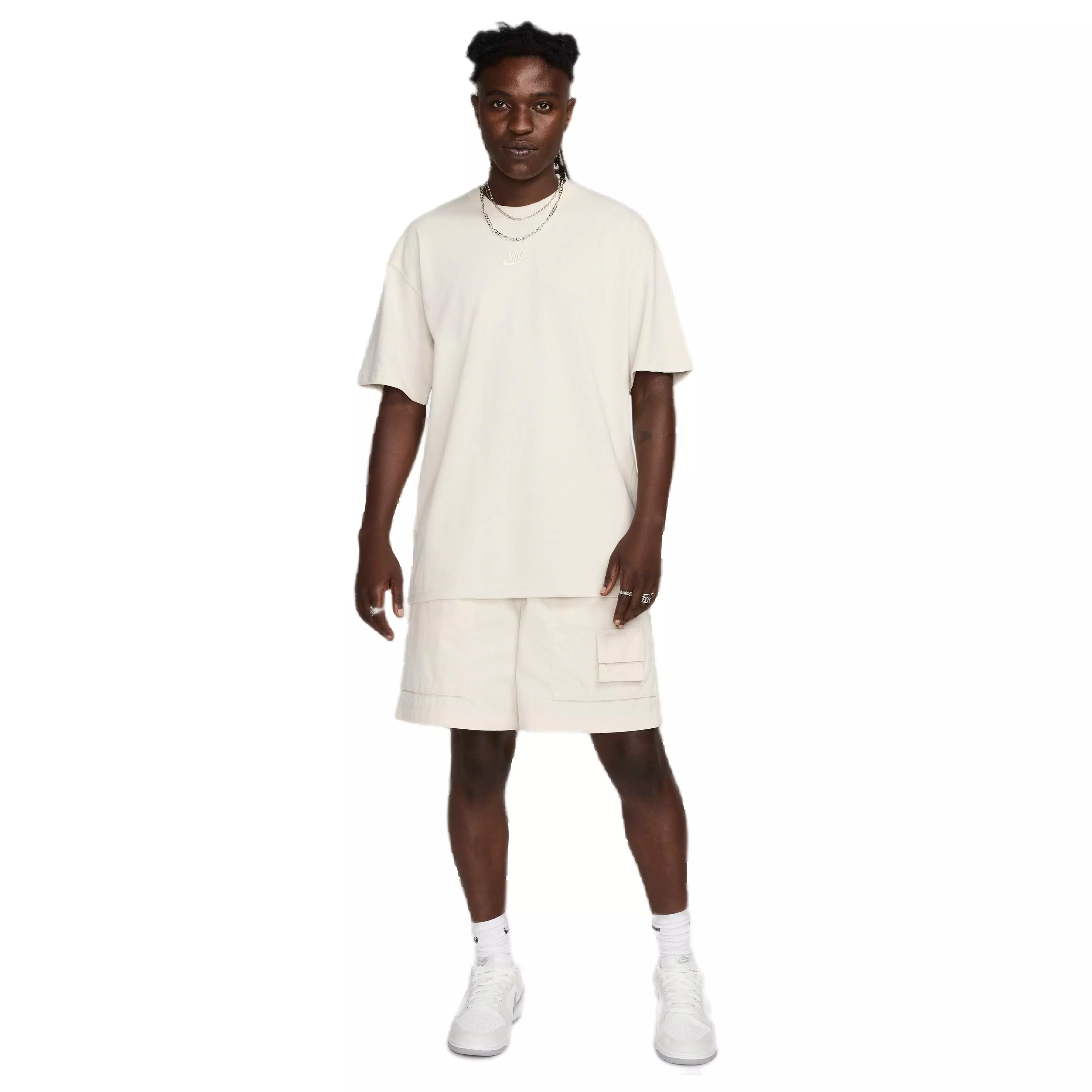 Nike Men's Sportswear Premium Essentials T-Shirt - LT BROWN