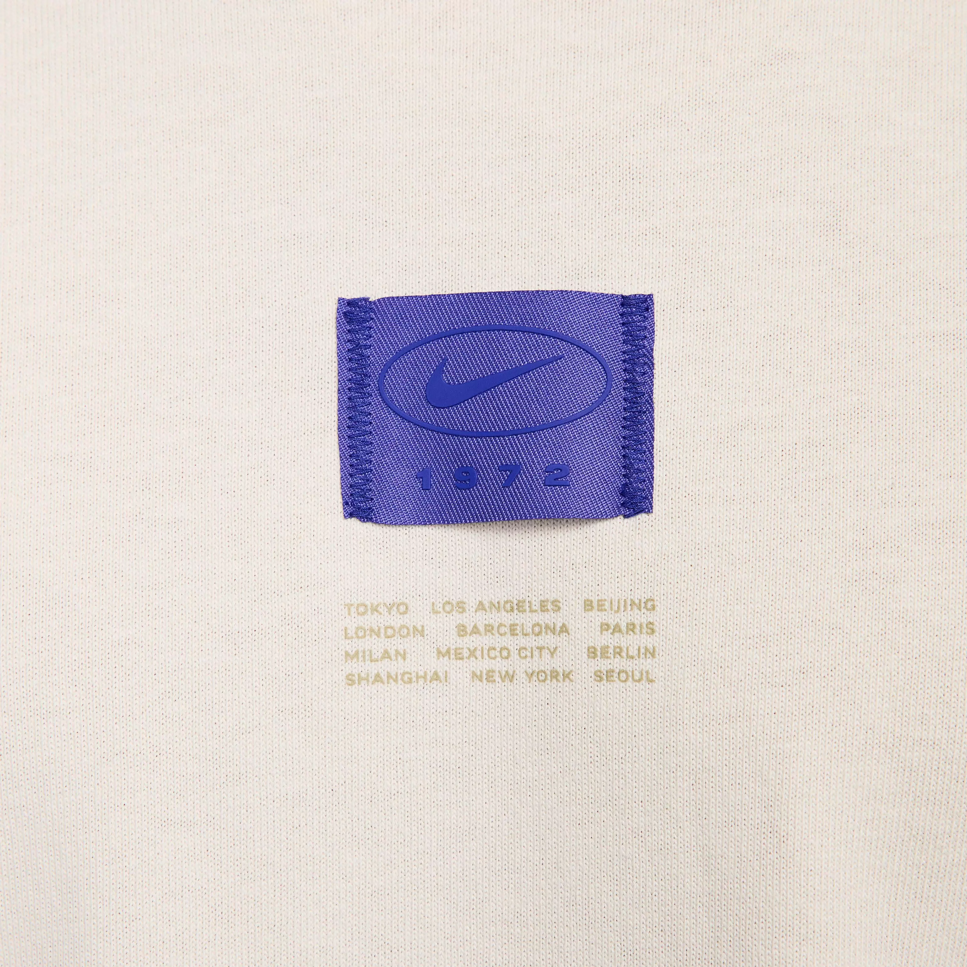 Nike Men's Sportswear Max90 T-Shirt - LT BROWN