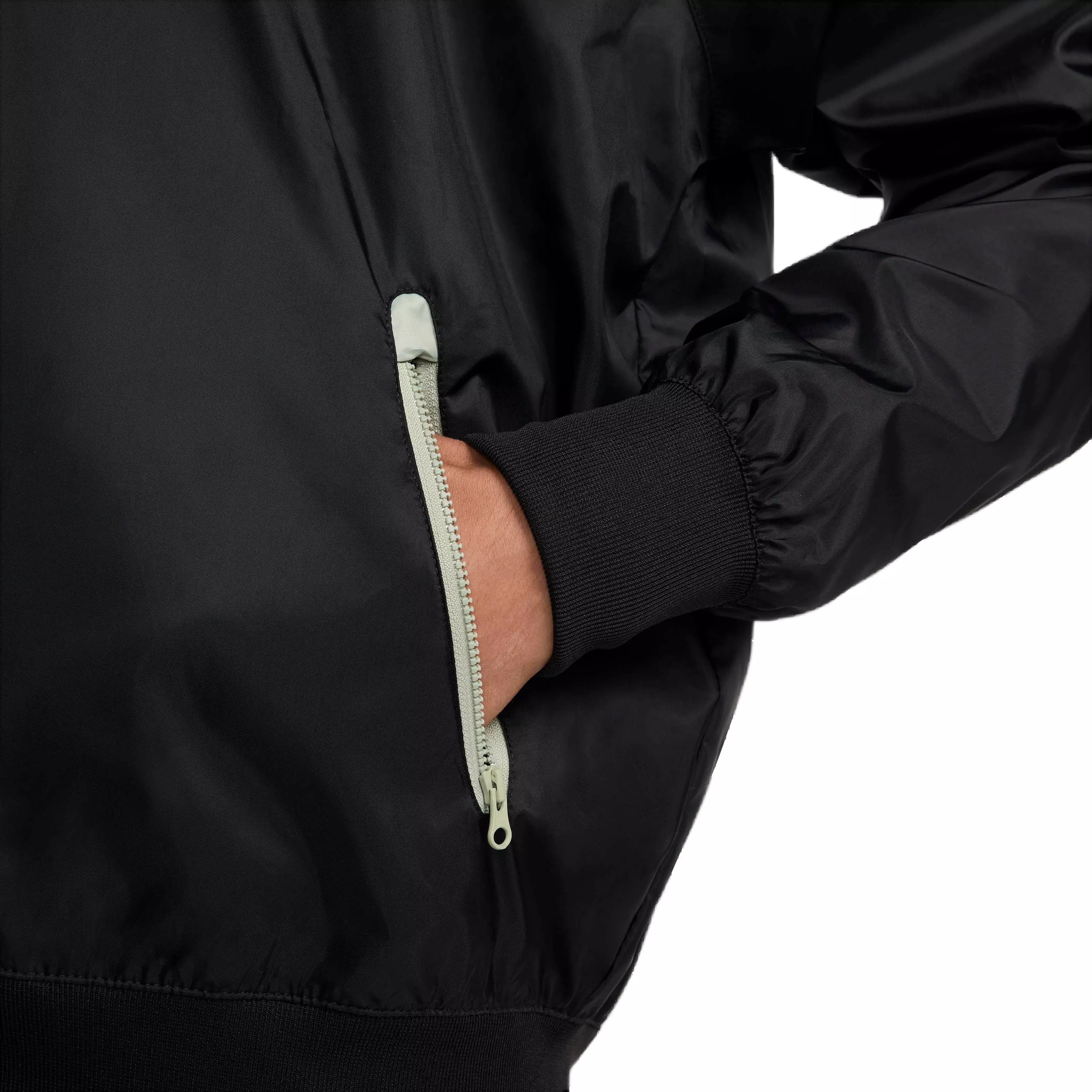 Nike Men's Sportswear Windrunner Hooded Jacket - BLACK/GREEN