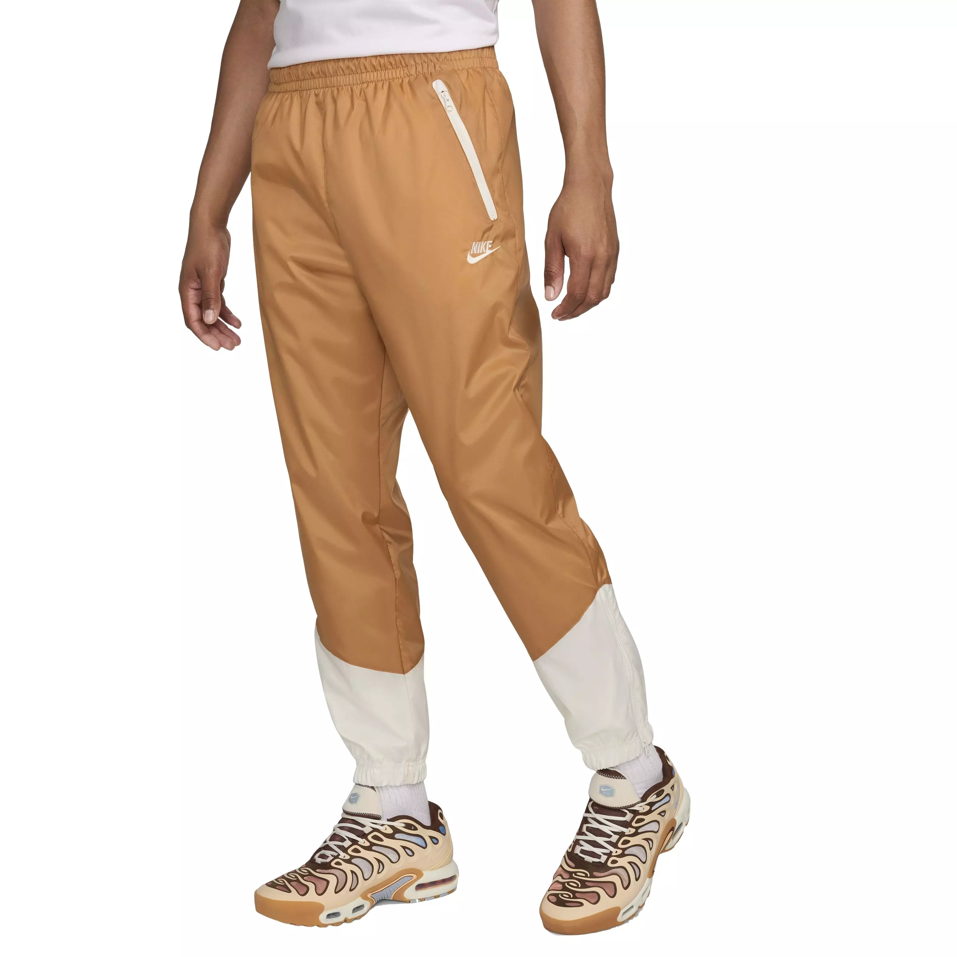 Nike Men's Windrunner Woven Lined Pants - BROWN