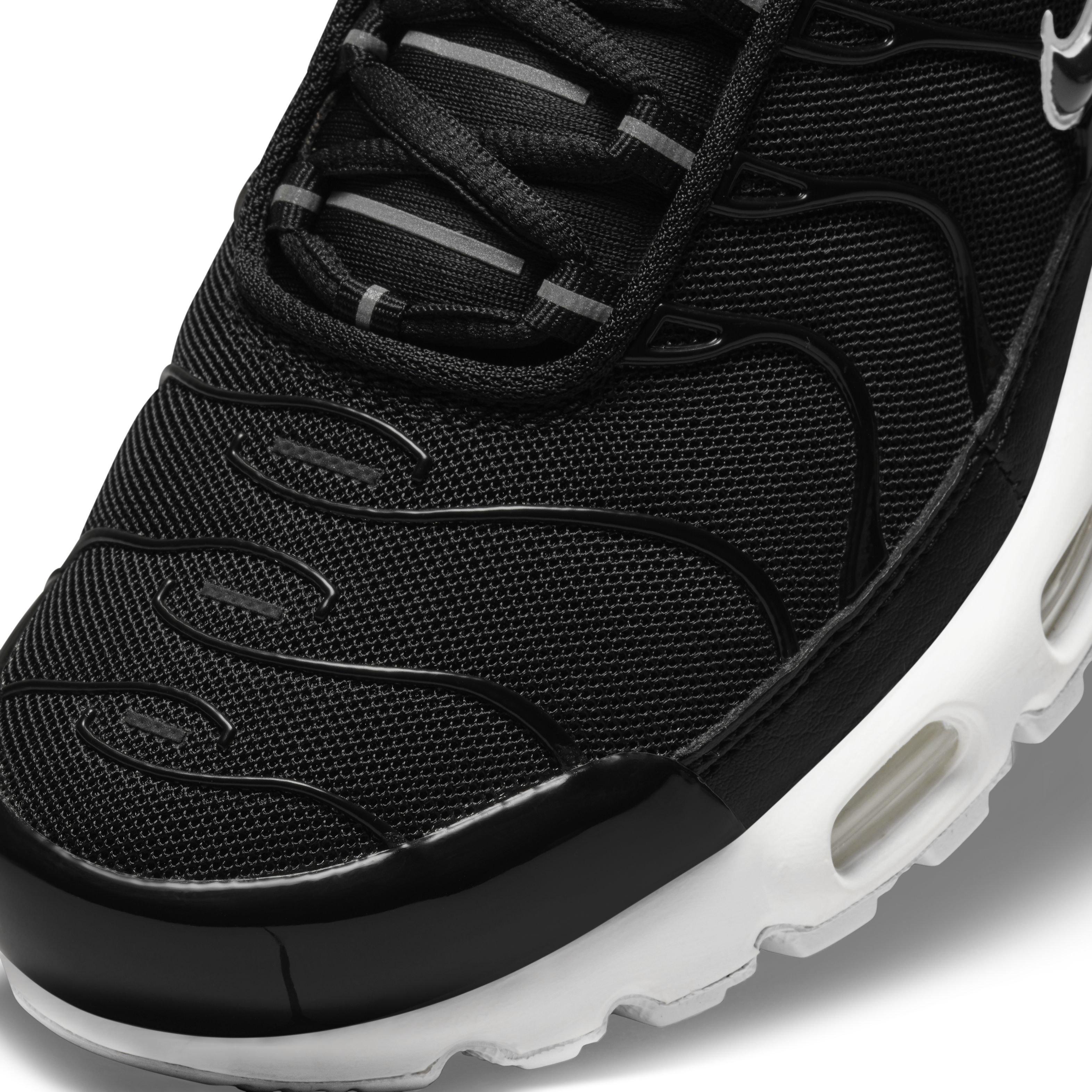 Nike Air Max Plus "Black/White/Black" Women's Shoe - BLACK/WHITE/BLACK Thumbnail View 7