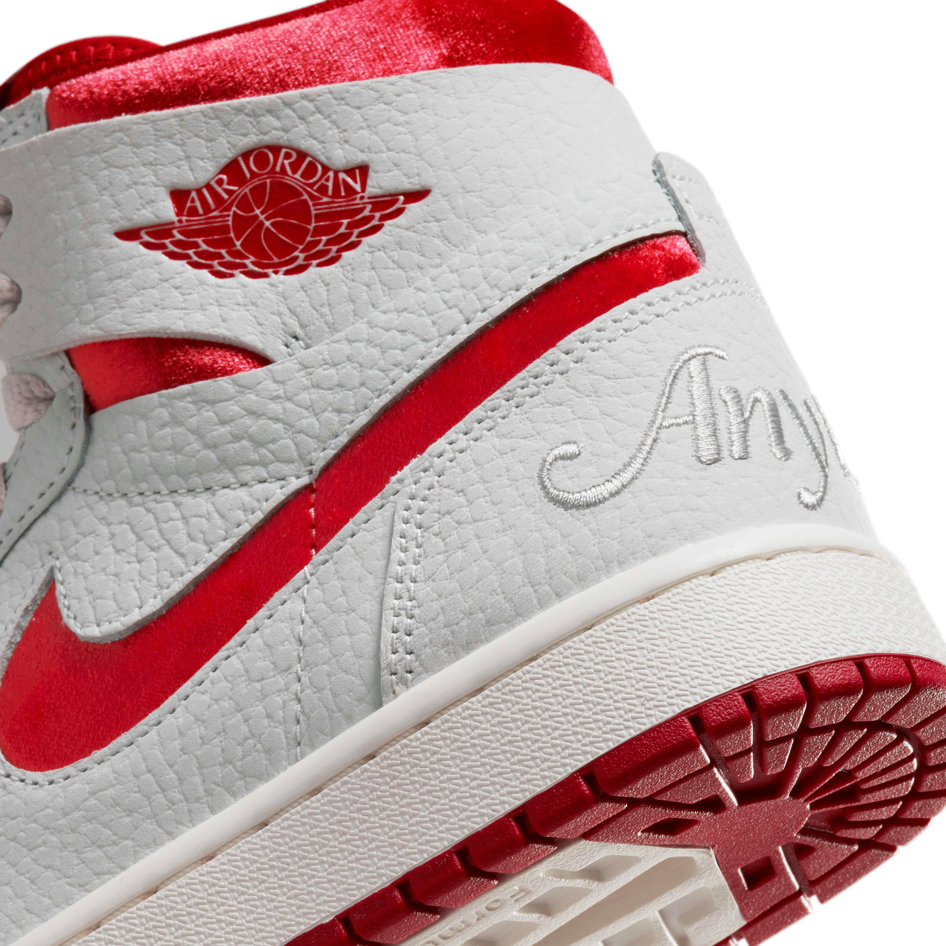 Jordan 1 Zoom CMFT 2 "Valentines Day" Women's Shoe - WHITE/PHANTOM/RED Thumbnail View 8