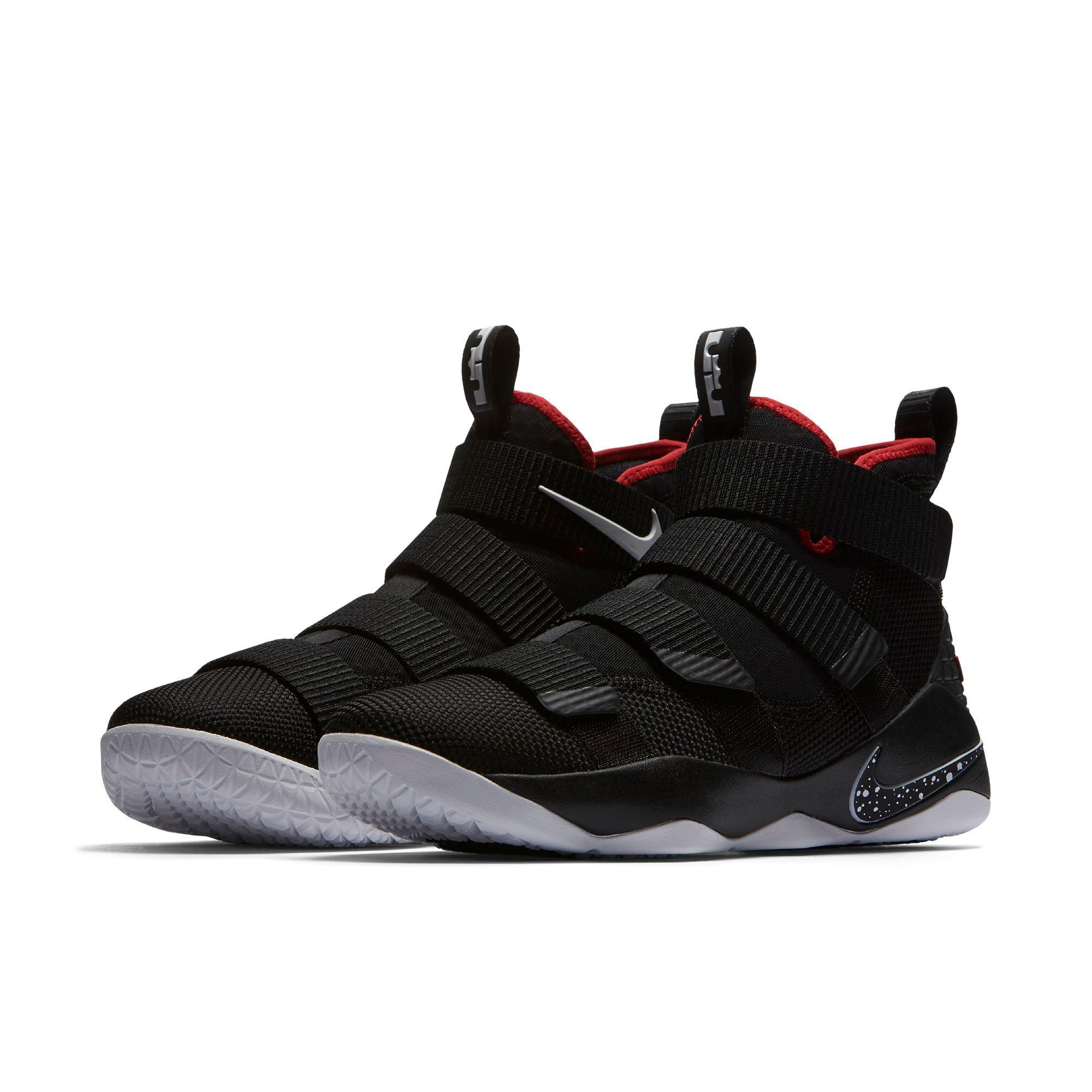 nike soldier 11