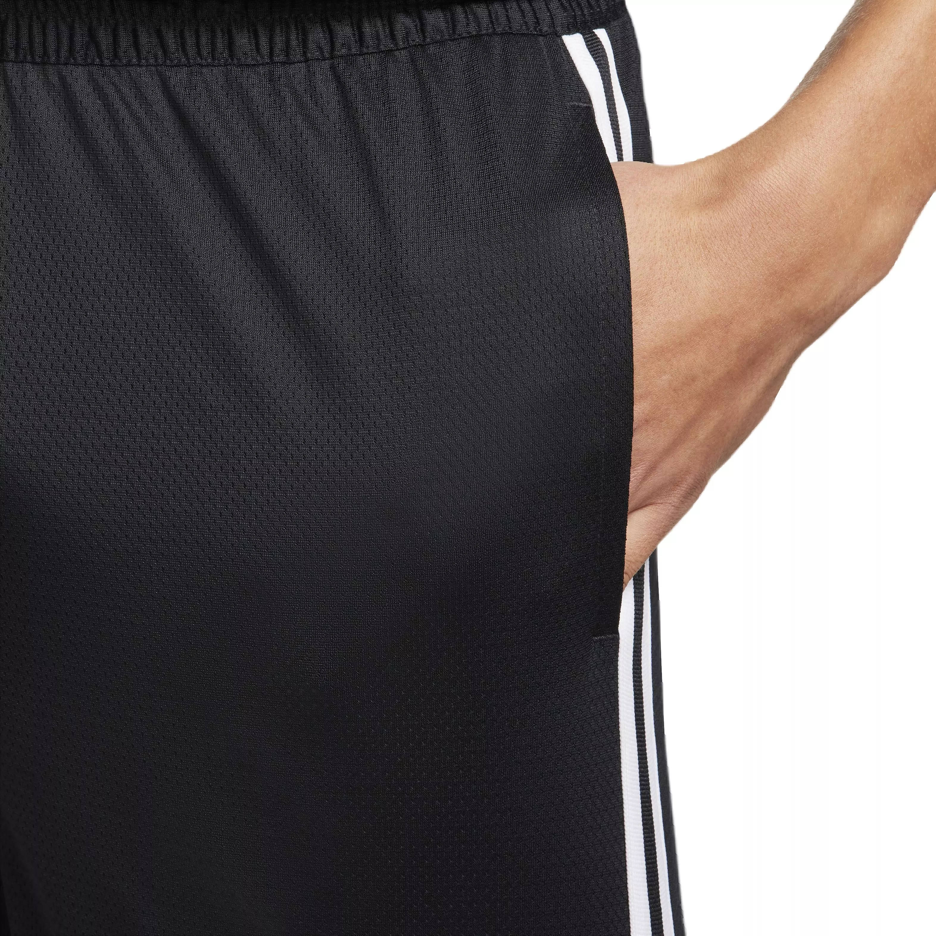 Nike Men's DNA Dri-FIT 8" Basketball Shorts - BLACK
