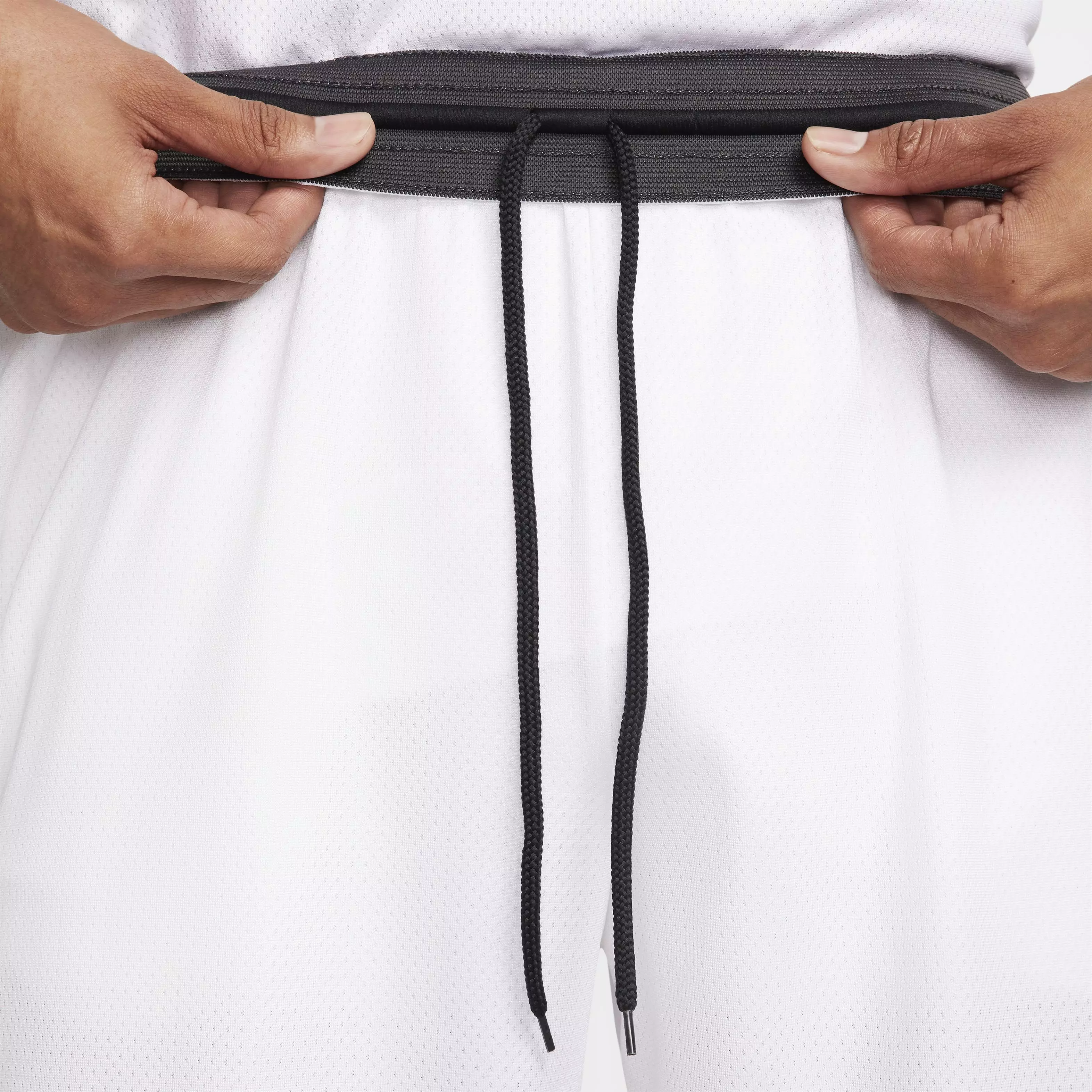 Nike Men's DNA Dri-FIT 8" Basketball Shorts - WHITE