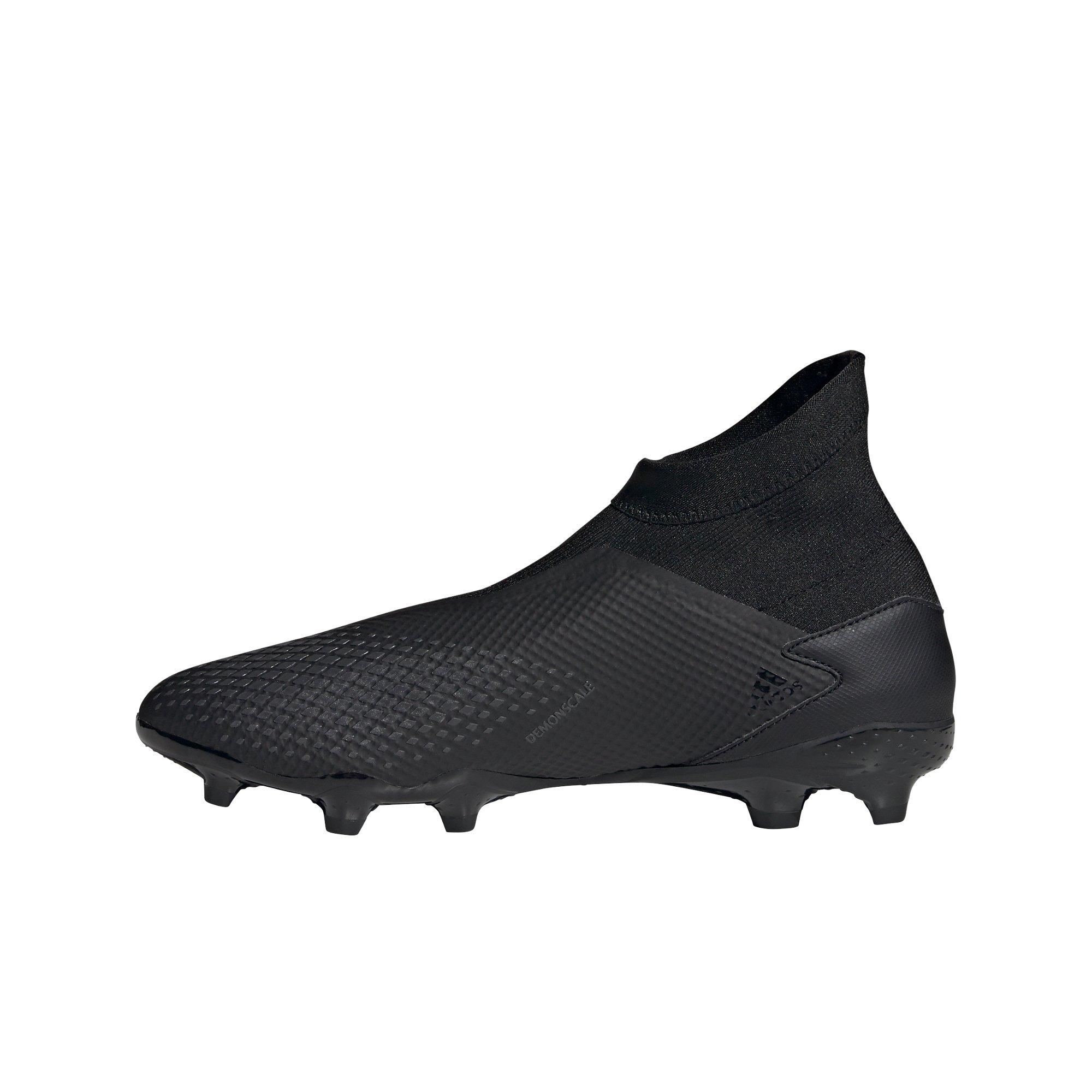 Black discount predator cleats