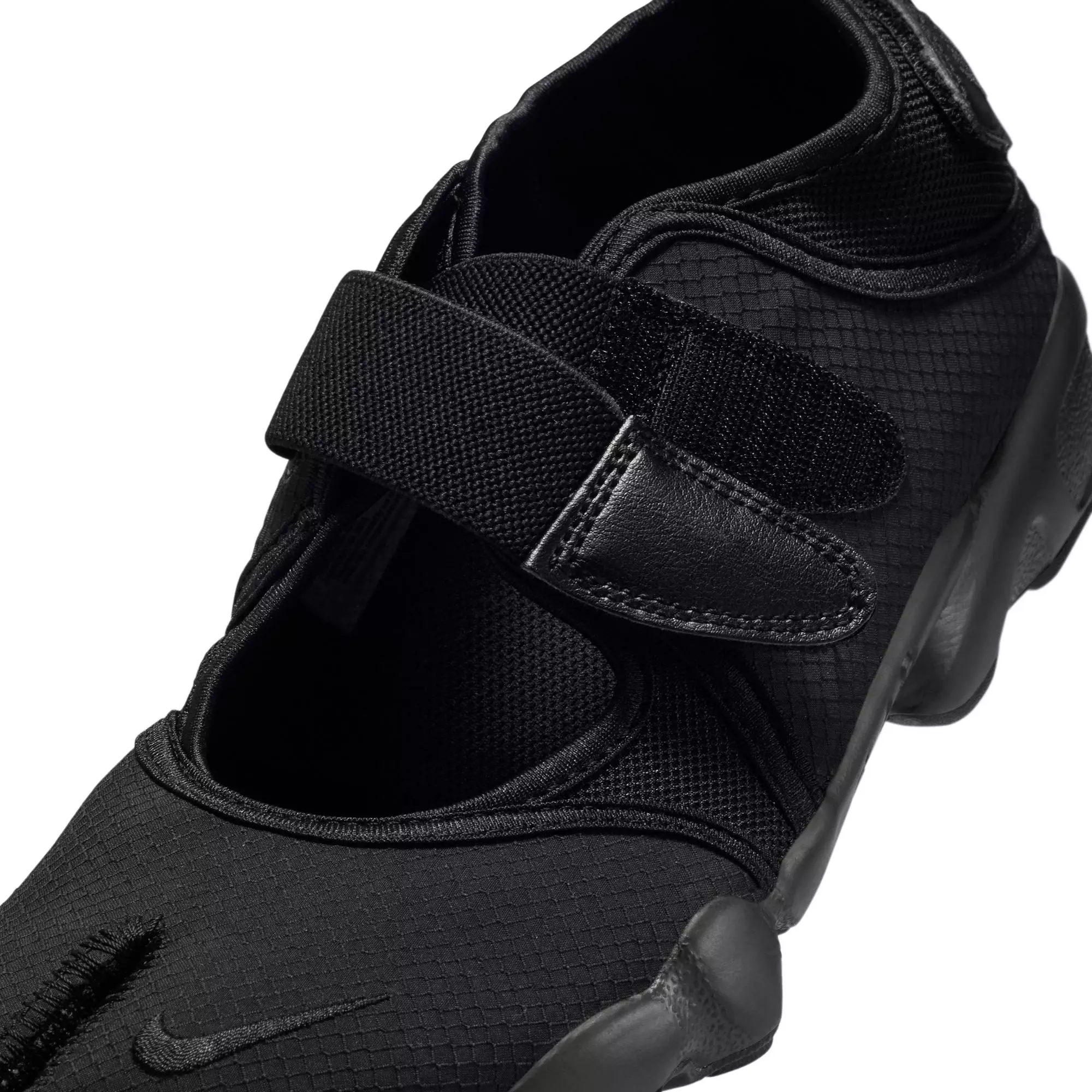 Nike Air Rift Breathe "Black" Women's Shoe - BLACK/WHITE