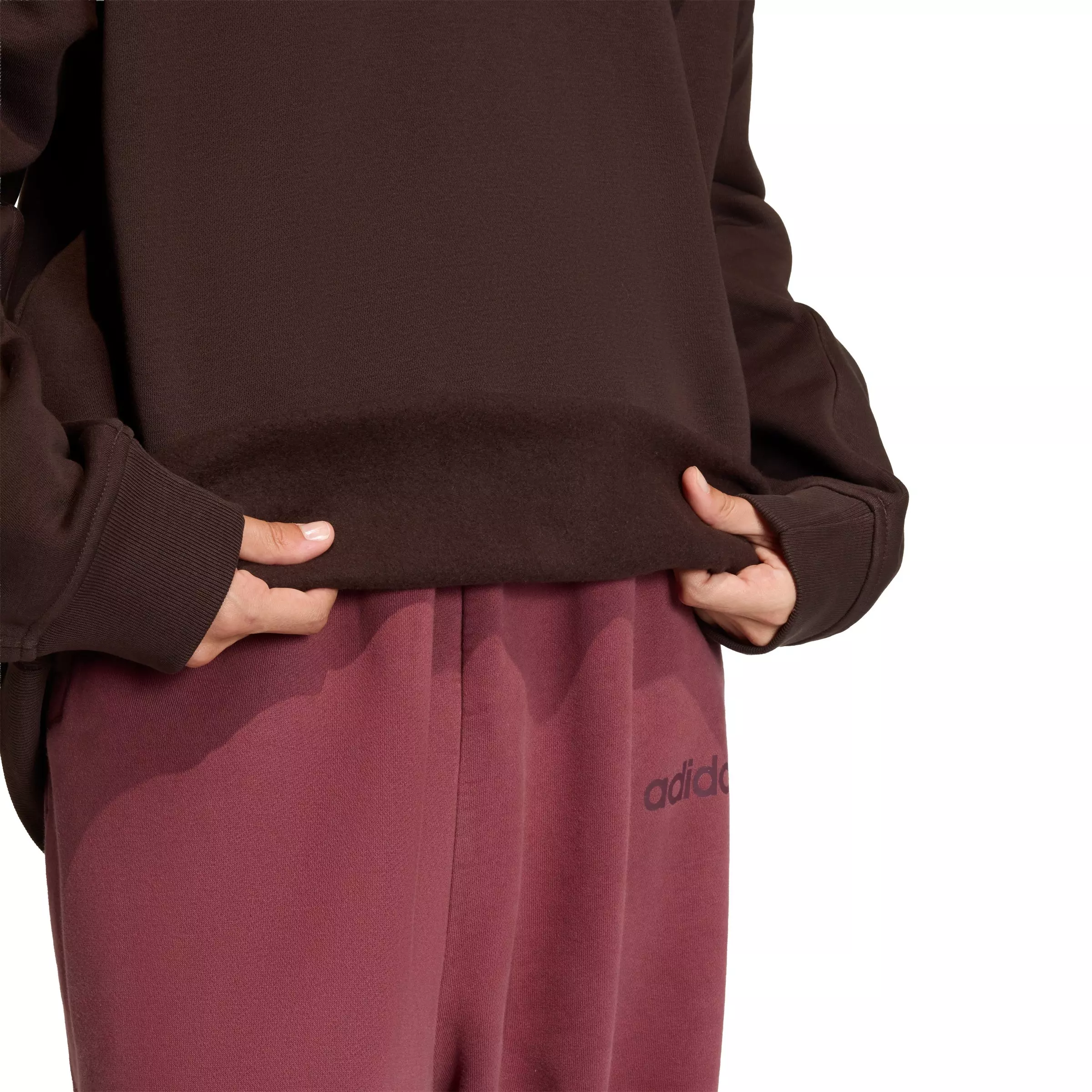 adidas Originals Women's Essentials Fleece Oversized Crewneck Sweatshirt - Brown - BROWN
