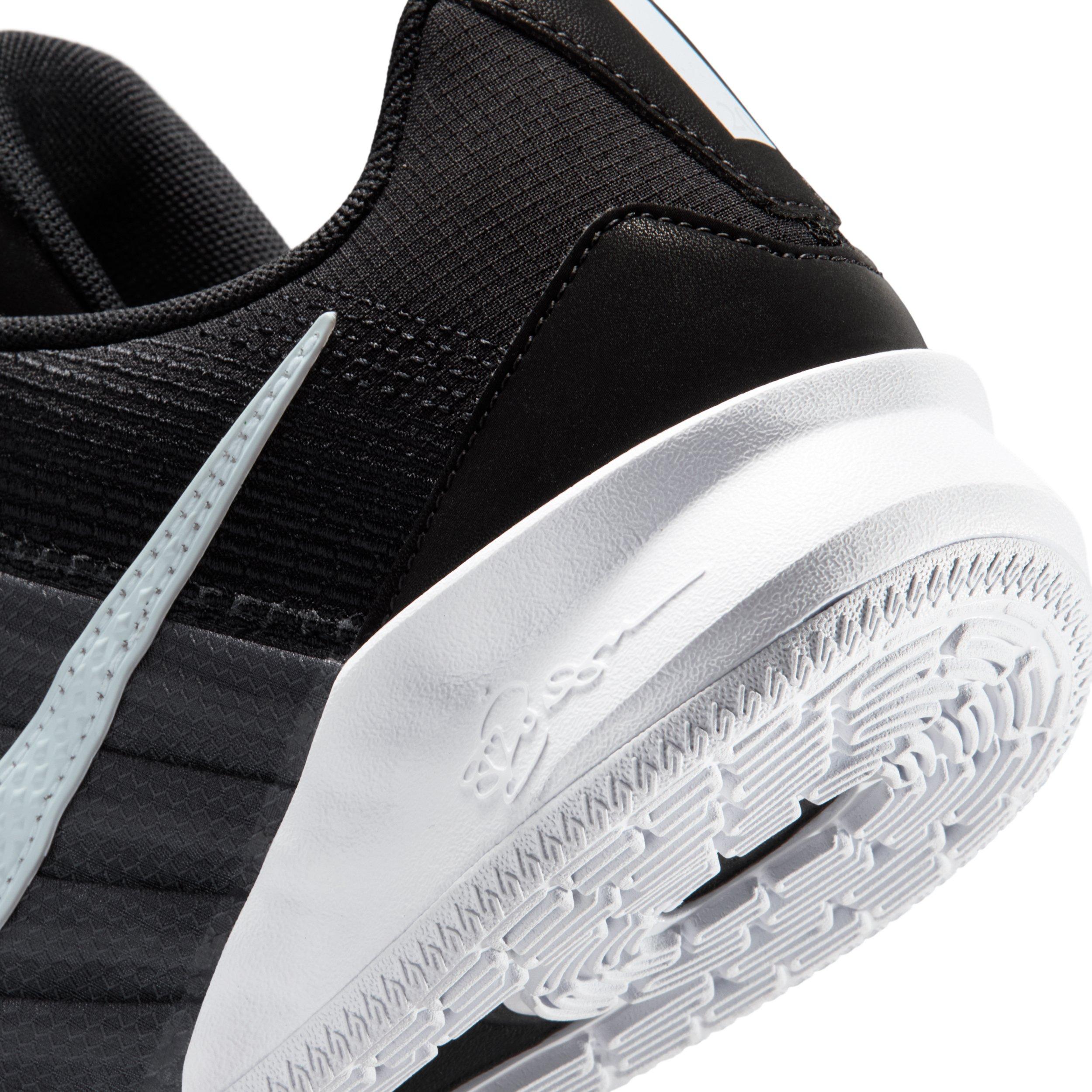Nike Sabrina 3 "Black/Perfect Pink/White" Women's Basketball Shoe - BLACK/PINK/WHITE