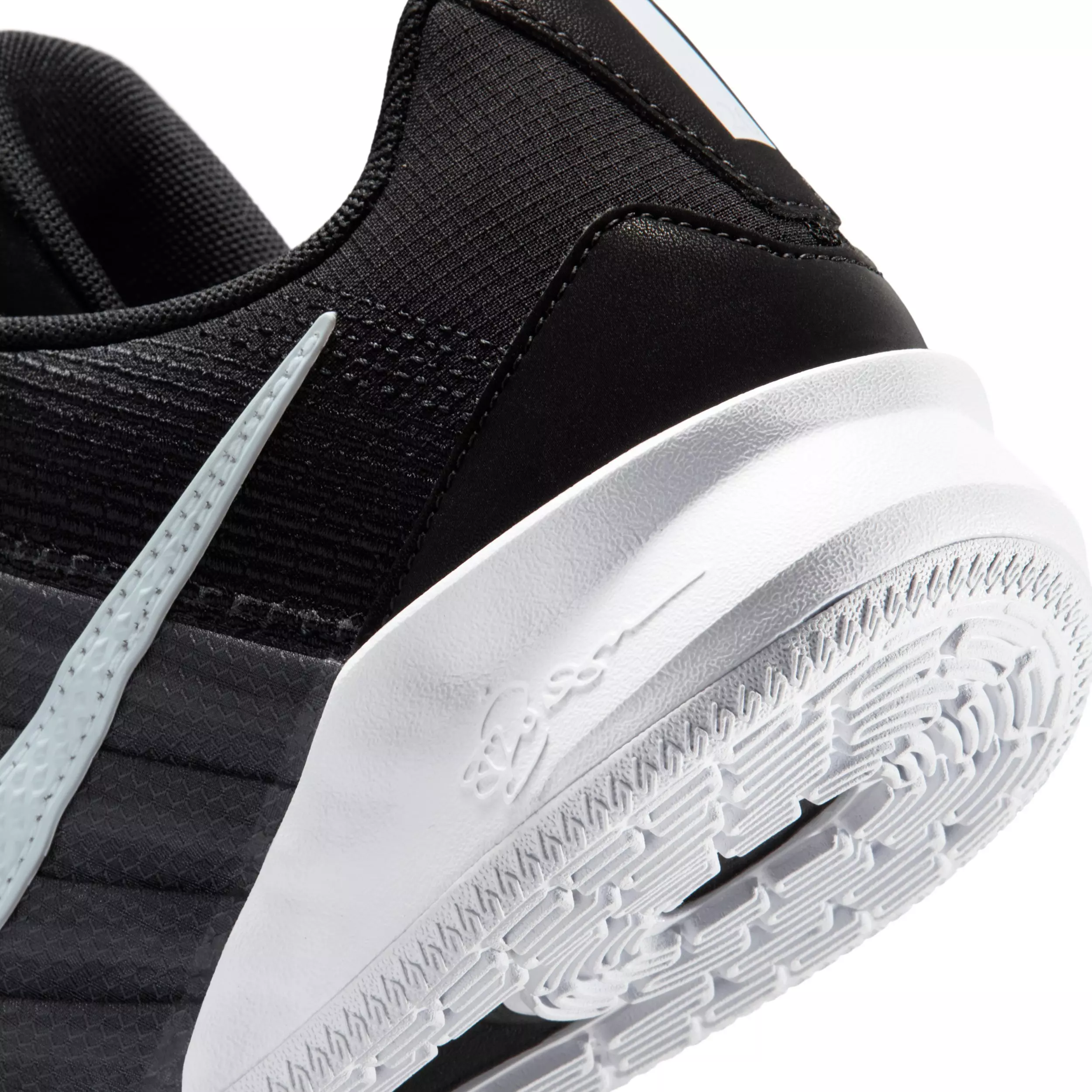 Nike Sabrina 3 "Black/Perfect Pink/White" Women's Basketball Shoe - BLACK/PINK/WHITE