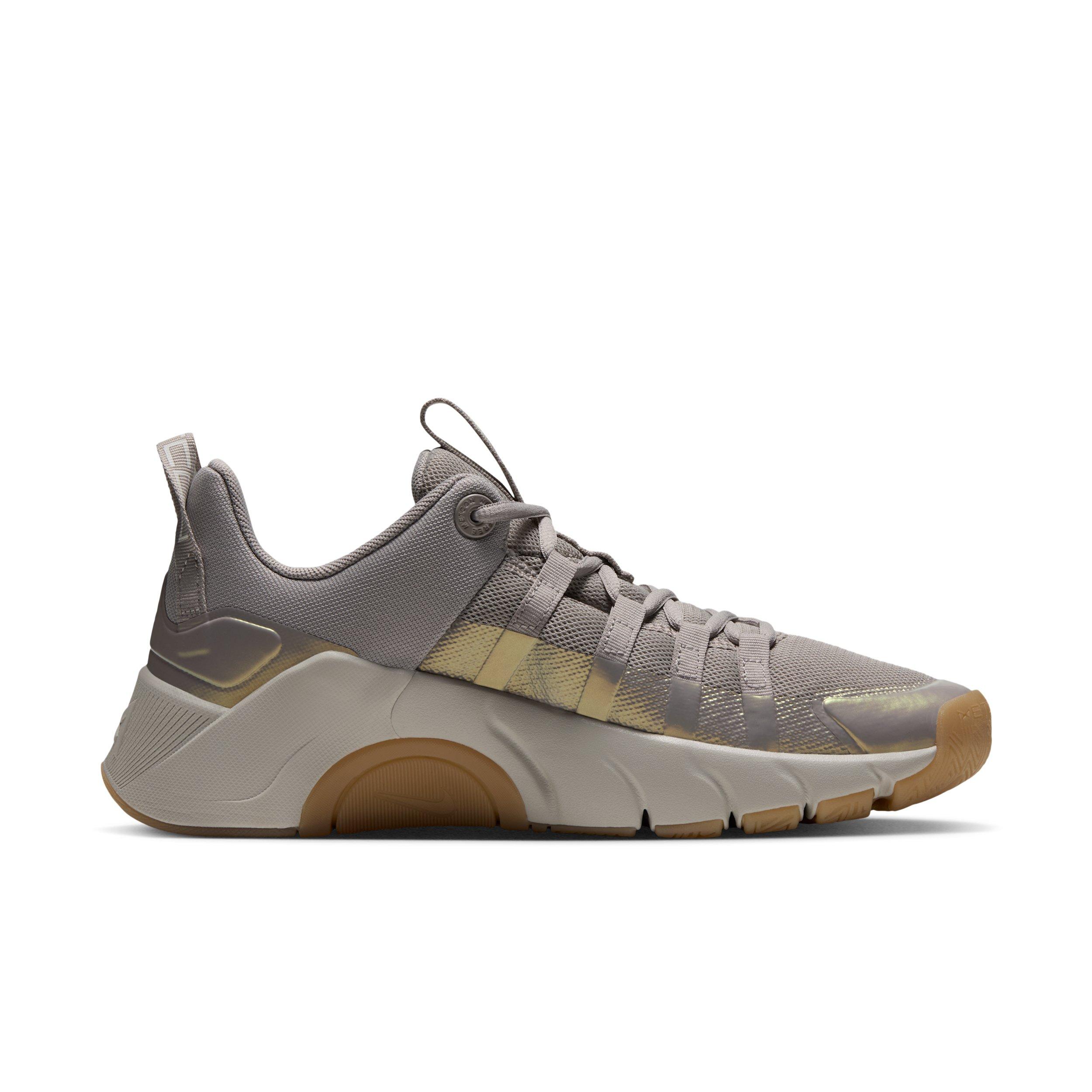 Nike Free Metcon 7 SE "College Grey/Light Bone/Gum Yellow/Pale Ivory" Women's Training Shoe - GREY/LT BONE/YELLOW/IVORY