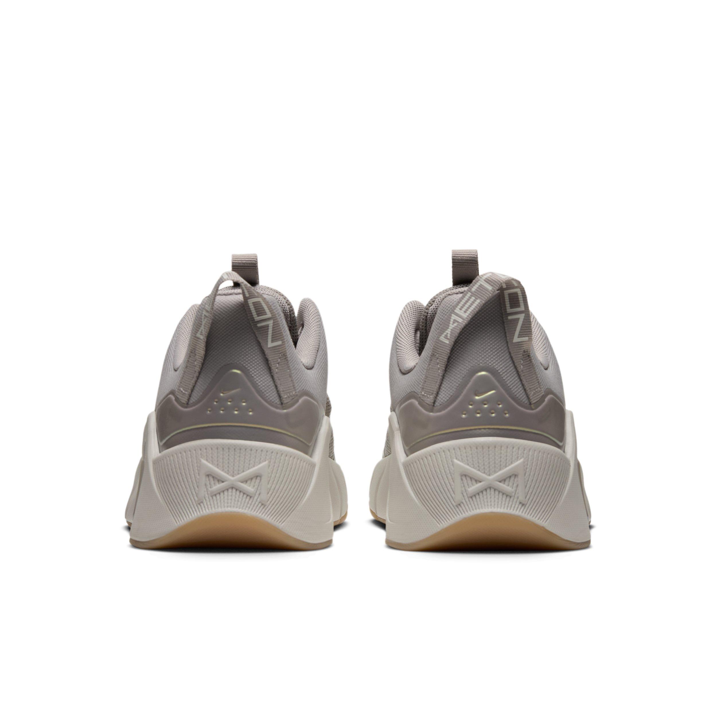 Nike Free Metcon 7 SE "College Grey/Light Bone/Gum Yellow/Pale Ivory" Women's Training Shoe - GREY/LT BONE/YELLOW/IVORY