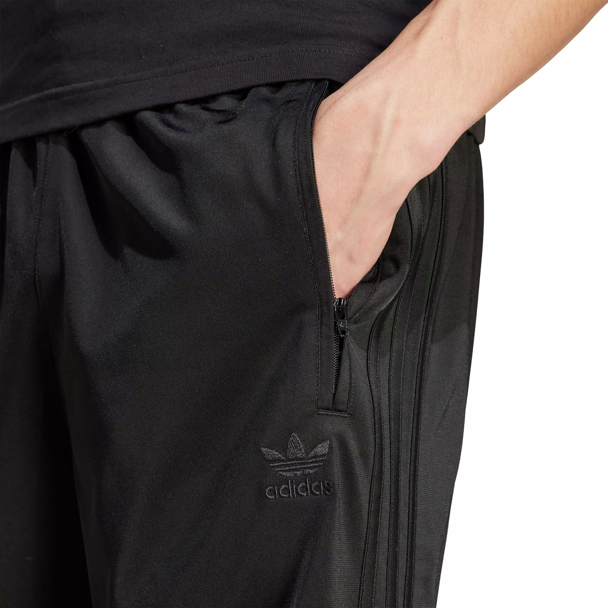 adidas Originals Men's Adicolor Firebird Shorts -Black - BLACK