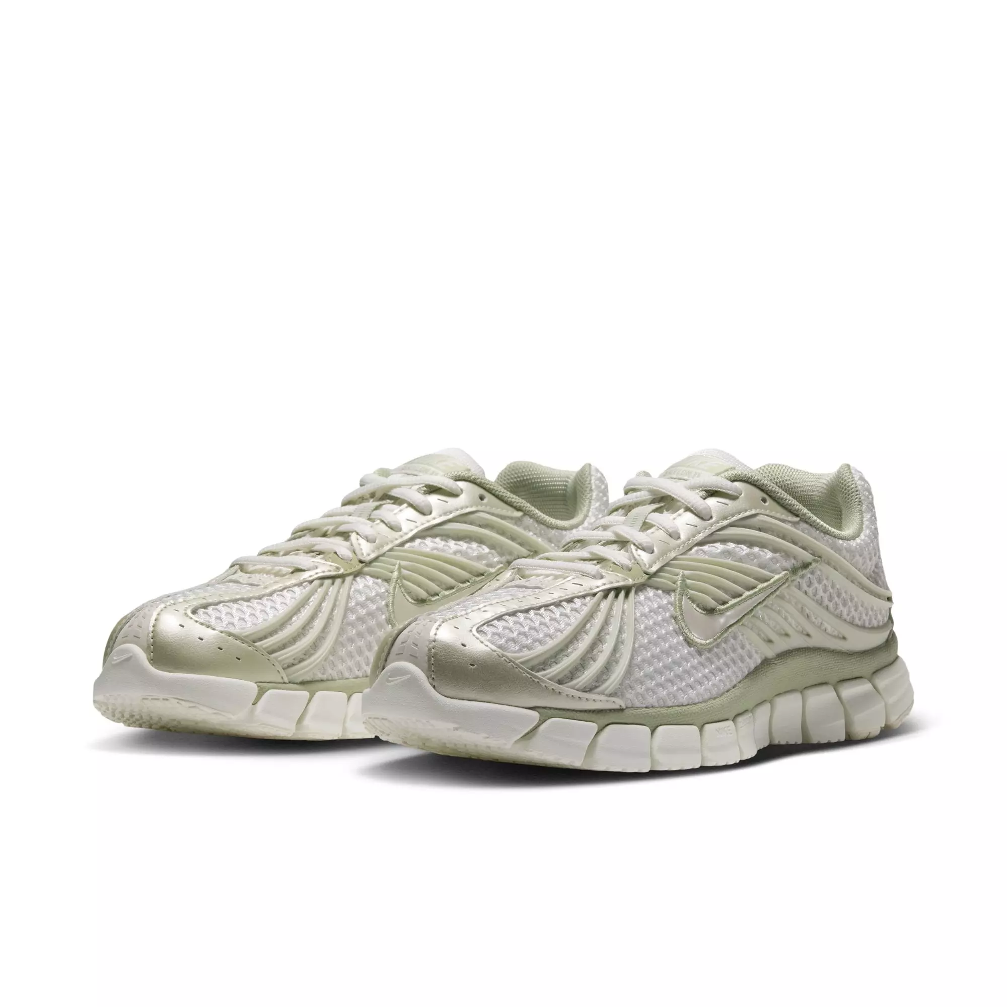 Nike Zoom Skylon 11 "Sail" Women's Shoe - SAIL/OLIVE AURA/SEA GLASS