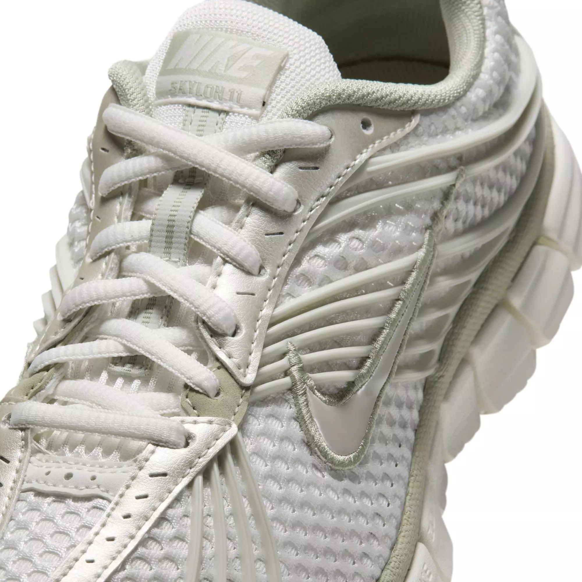 Nike Zoom Skylon 11 "Sail" Women's Shoe - SAIL/OLIVE AURA/SEA GLASS