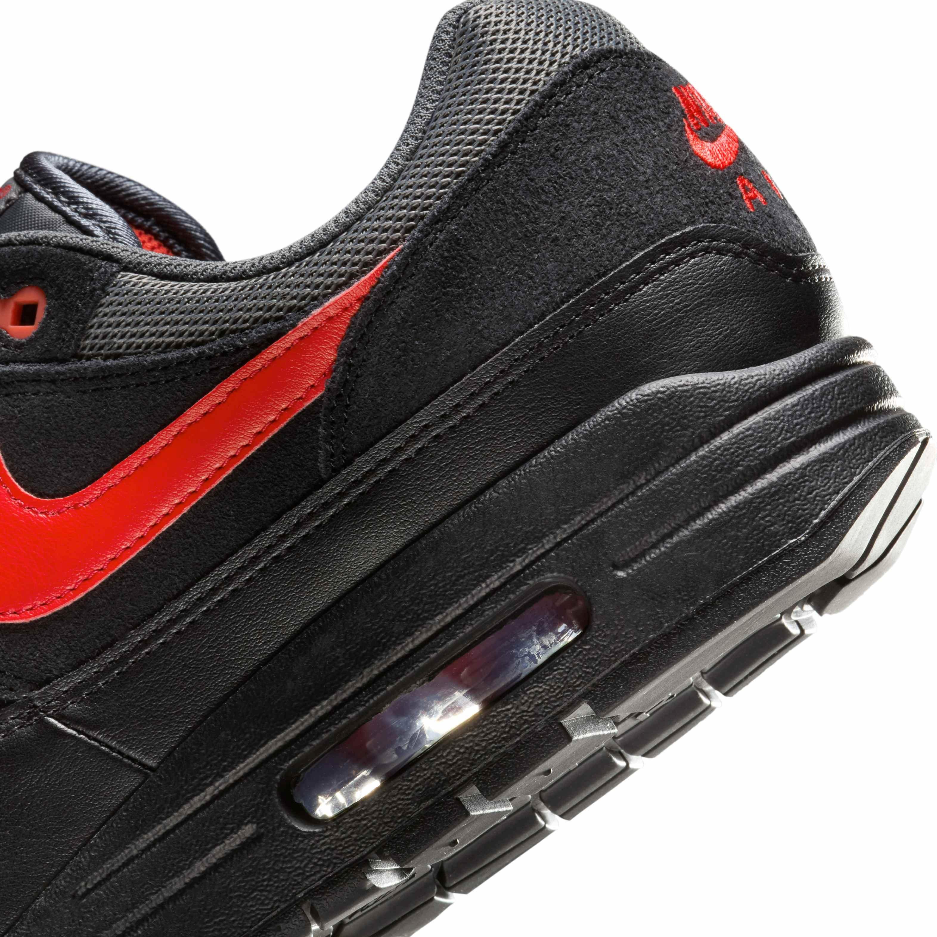 University Red Air Max Premium Black Anthracite Nike Air Max