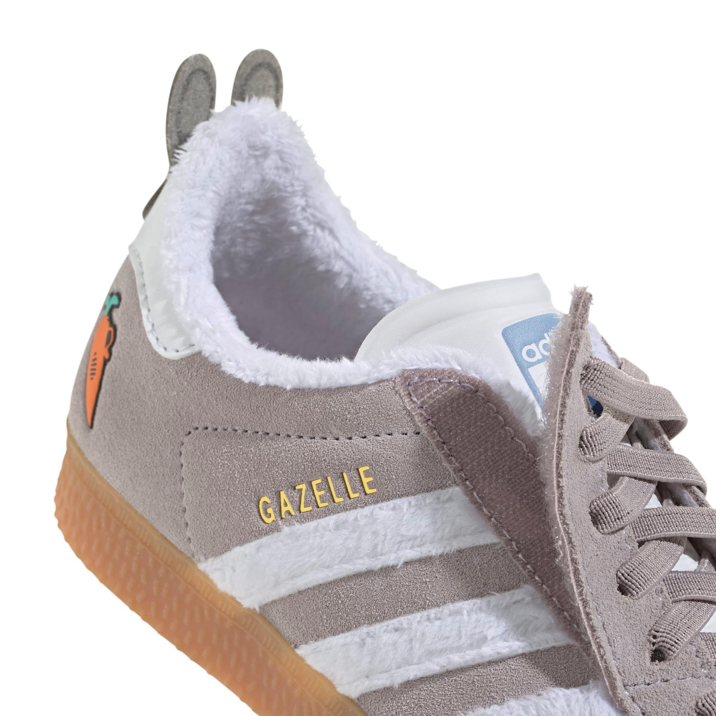 adidas Originals Disney Gazelle Comfort Closure Preschool Girls' "Ftwr White/Gum 2" Shoe