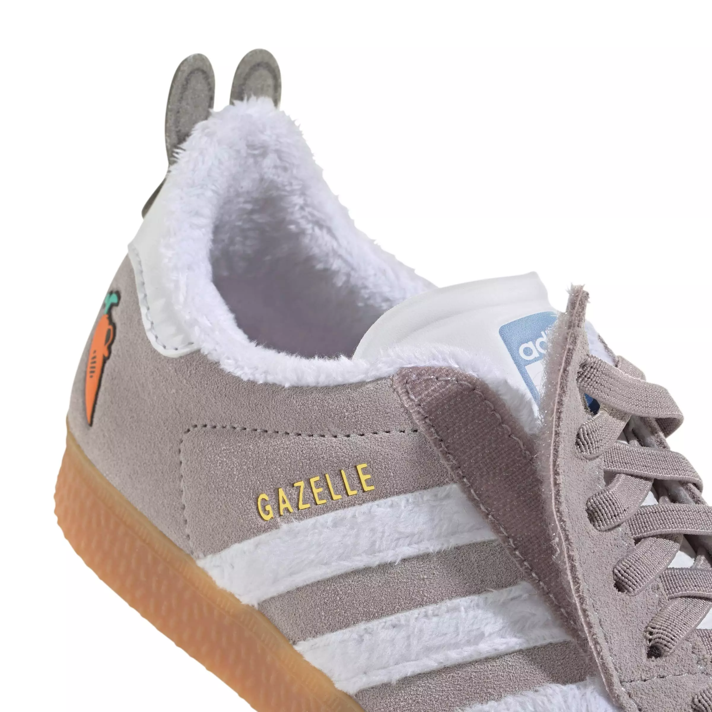 adidas Originals Disney Gazelle Comfort Closure "Ftwr White/Gum 2" Preschool Girls' Shoe - WHITE/GUM