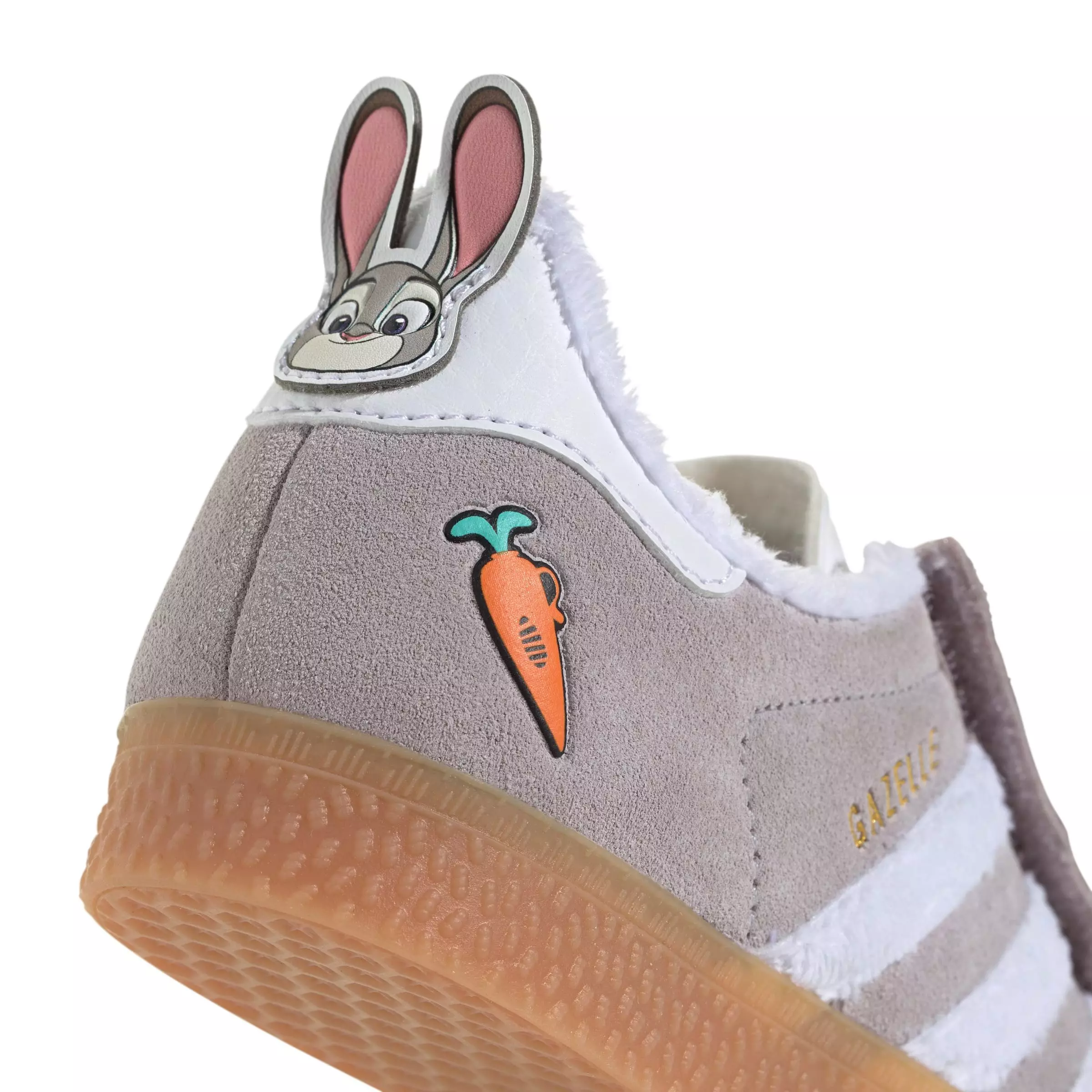 adidas Originals Disney Gazelle Comfort Closure "Ftwr White/Gum 2" Preschool Girls' Shoe - WHITE/GUM