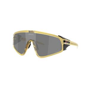 Oakley Latch Panel x Patrick Mahomes II Sunglasses - Prizm Black Lenses & Gold Glass Frame