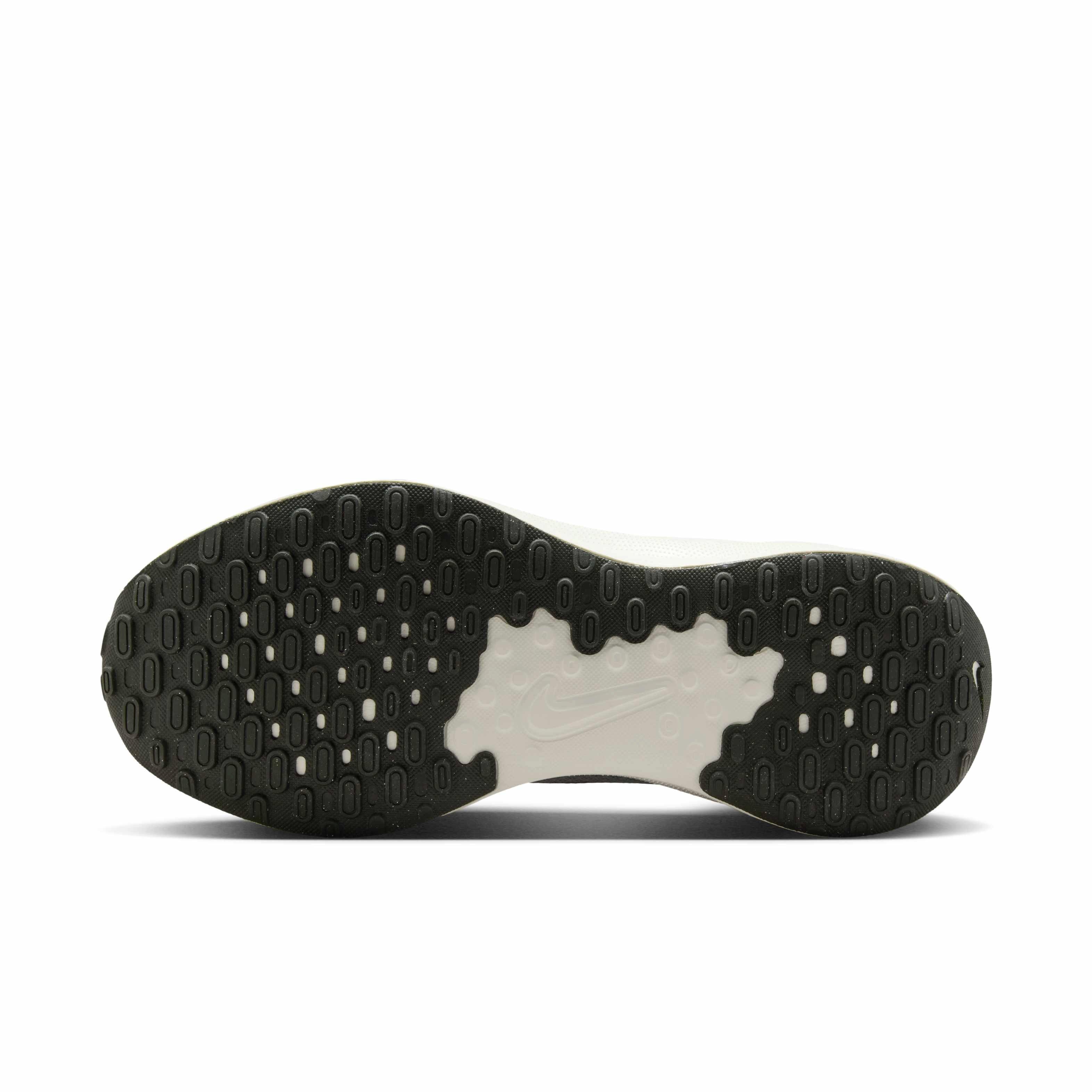 Nike Revolution 7 "Light Silver/Light Army/Pale Ivory/Sequoia" Men's Wide Running Shoe - SILVER/GREEN/WHITE Thumbnail View 6