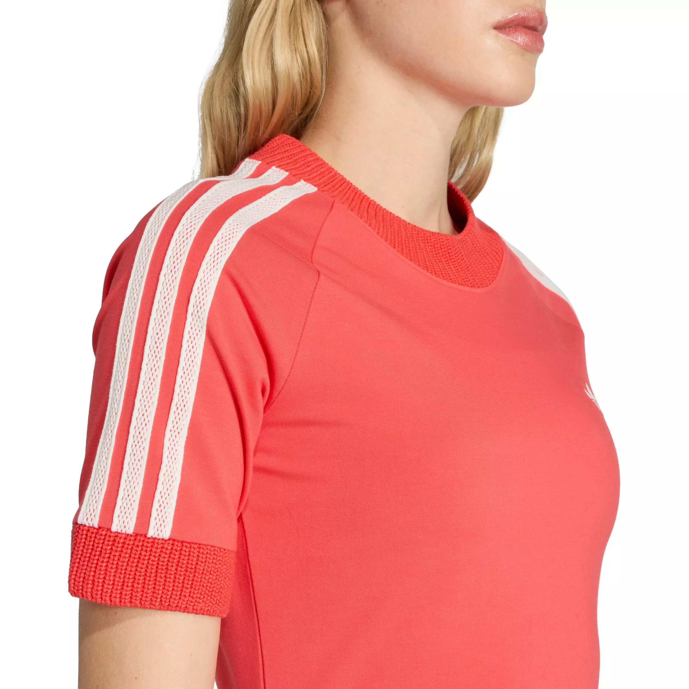 adidas Originals Women's Knitted Crochet Detailed Cali T-Shirt - Red - RED