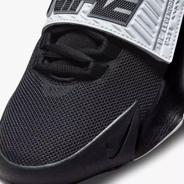 Nike Future Court 3 "Black/White" Grade School Boys' Basketball Shoe - BLACK