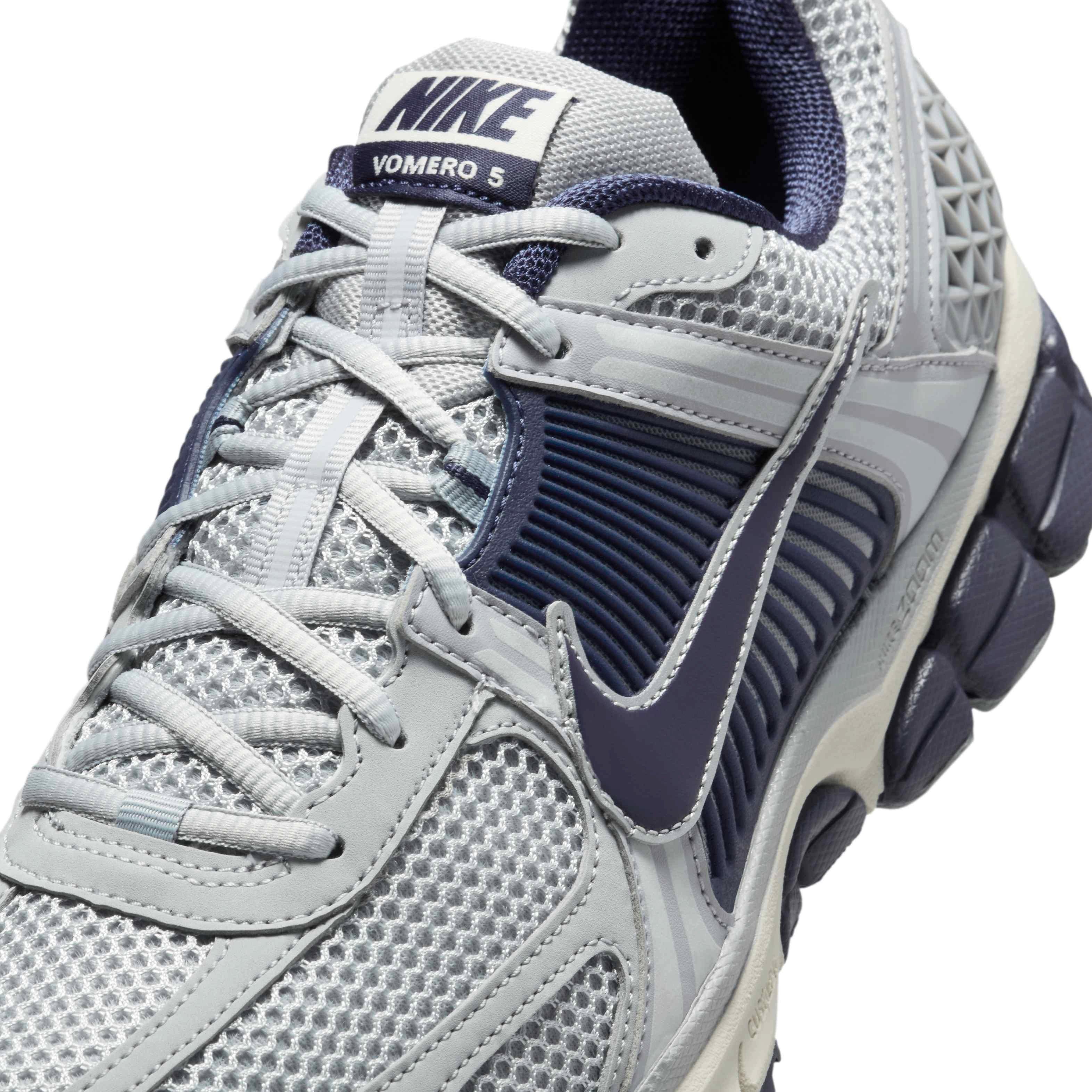 Nike Zoom Vomero 5 "Vast Grey/Wolf Grey/Pale Ivory/Blue Void" Men's Shoe - GREY/GREY/IVORY/BLUE Thumbnail View 7