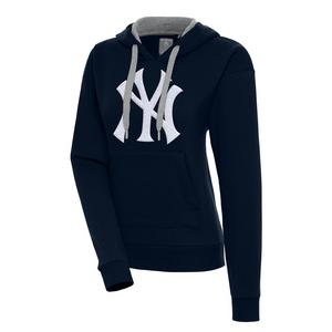 Antigua Women's New York Yankees Victory Pullover Hoodie