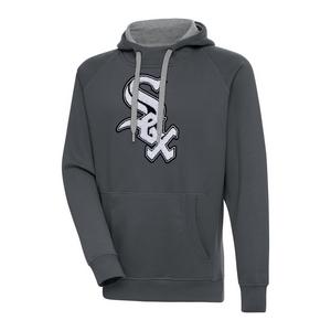 Antigua Men's Chicago White Sox Chest Logo Victory Pullover Hoodie