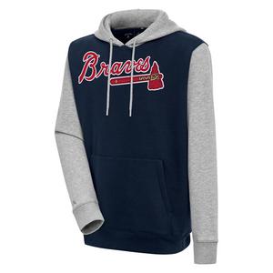 Antigua Men's Atlanta Braves Large Logo Victory Pullover Hoodie