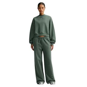 Nike Women's Studio Fleece Lightweight "French Terry" Oversized Cropped Pleated Crewneck - Green - GREEN