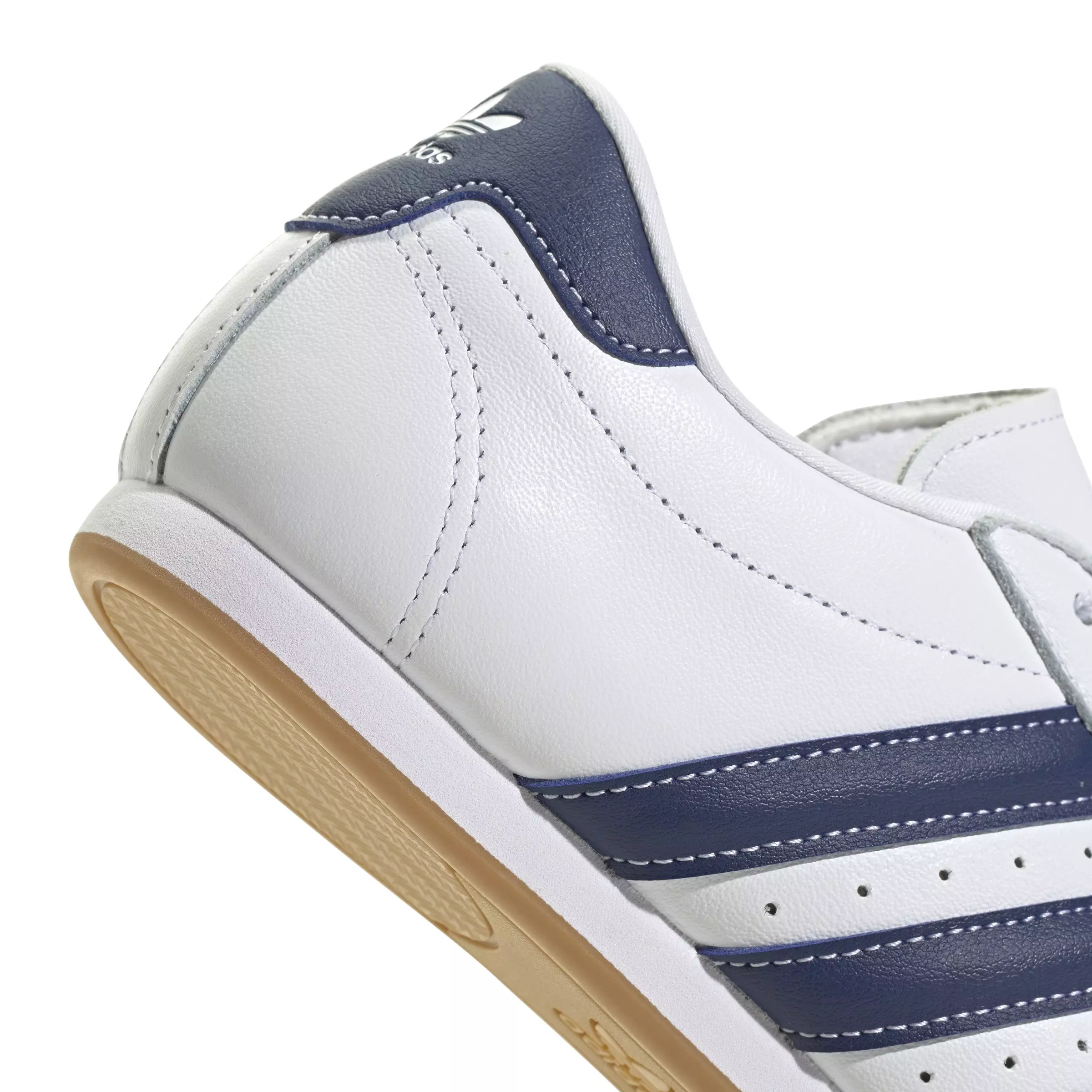 adidas Originals Taekwondo Lace "Ftwr White/Victory Blue/Gum 3" Women's Shoe - WHITE/BLUE/GUM