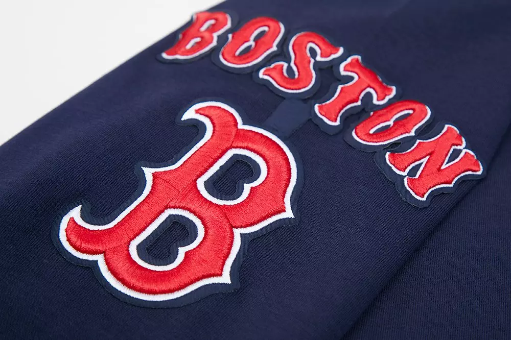 Pro Standard Men's Boston Red Sox Classic Chenille DK PO Hoodie -Navy - NAVY