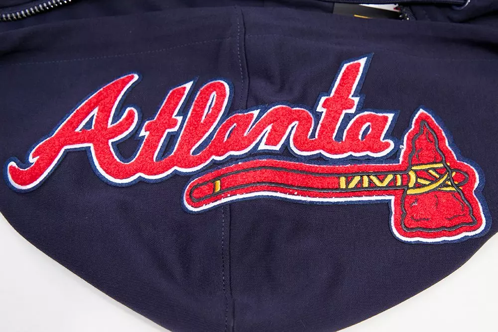 Pro Standard Men's Atlanta Braves Classic Chenille DK Full-Zip Pullover Jacket - Navy - NAVY