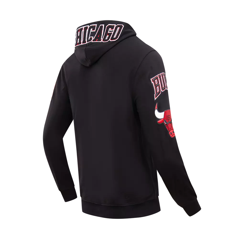 Pro Standard Men's Chicago Bulls Classic Chenille DK PO Hoodie - Black - BLACK