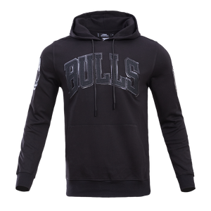 Pro Standard Men's Chicago Bulls Triple Black Logo Hoodie