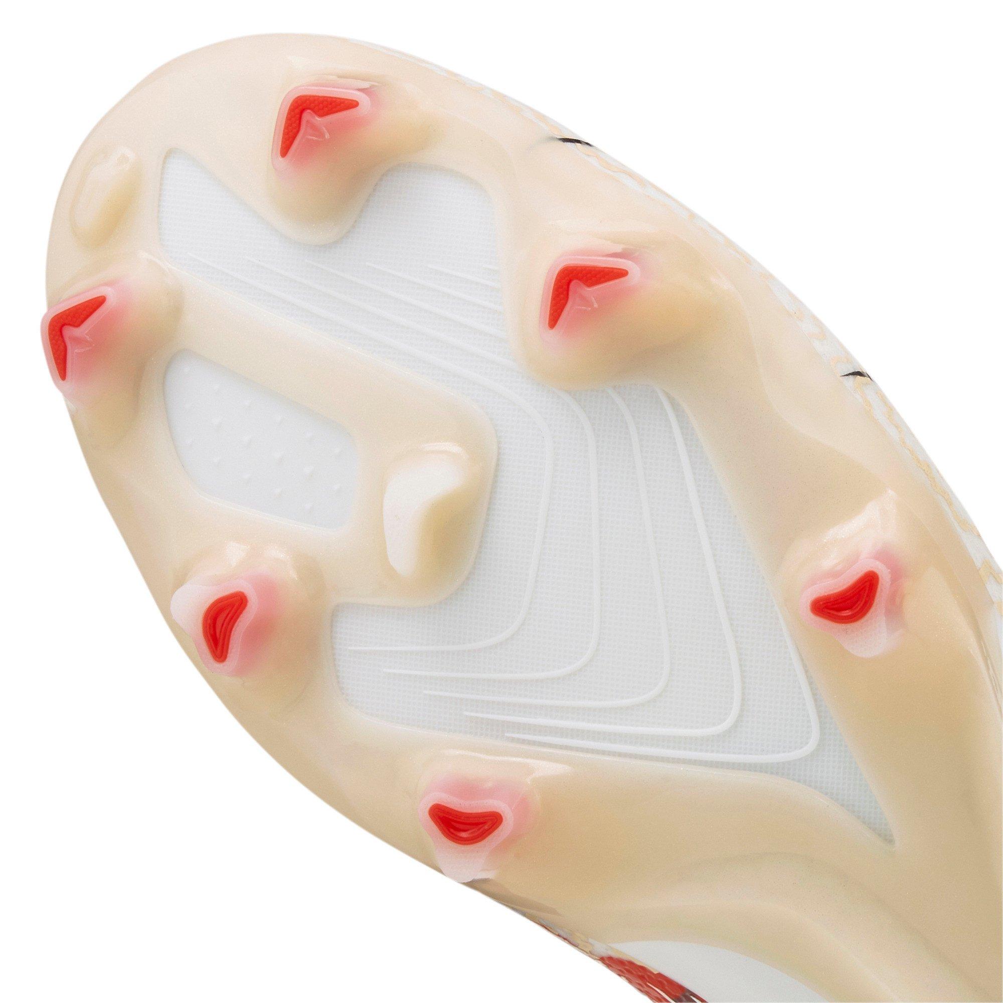 PUMA ULTRA ULTIMATE FG/AG "White/Beige" Women's Soccer Cleat - WHITE/BEIGE Thumbnail View 9