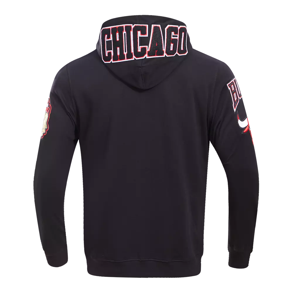 Pro Standard Men's Chicago Bulls Classic Chenille DK Full-Zip Pullover Jacket - Black - BLACK