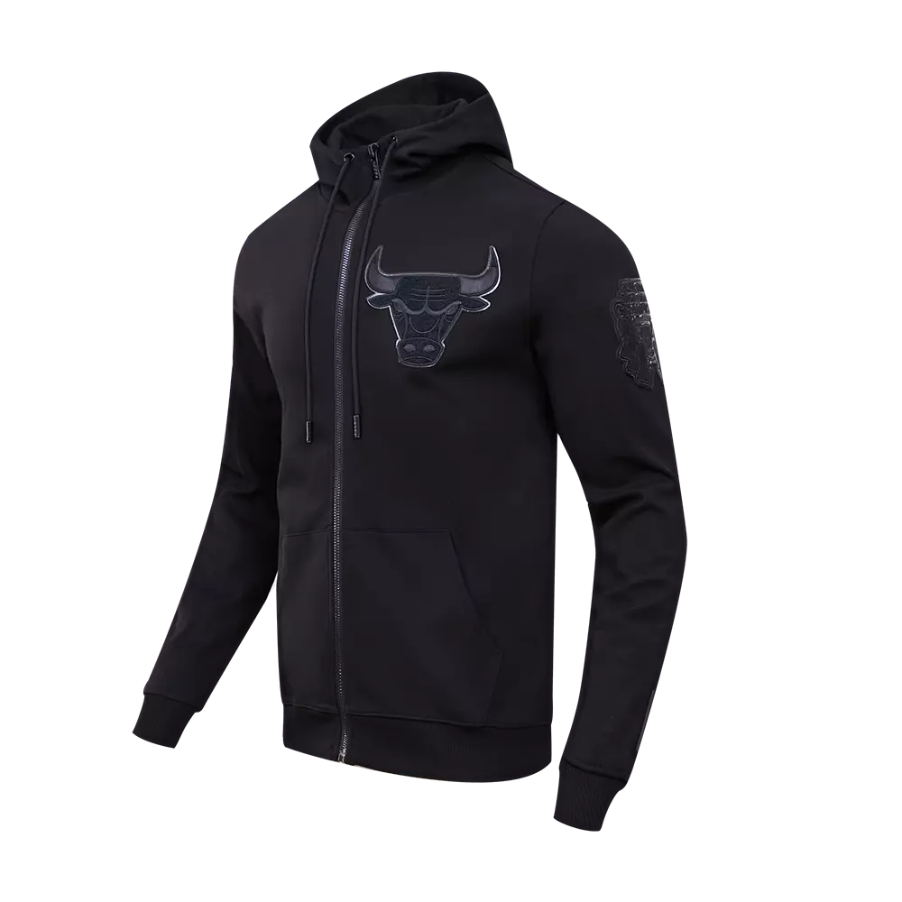 Pro Standard Men's Chicago Bulls Triple Black Zipper Jacket - BLACK