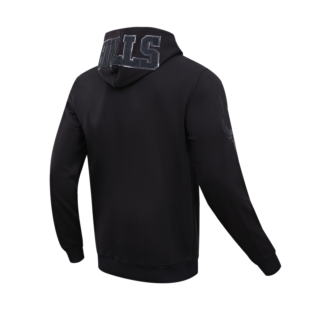 Pro Standard Men's Chicago Bulls Triple Black Zipper Jacket - BLACK Thumbnail View 4