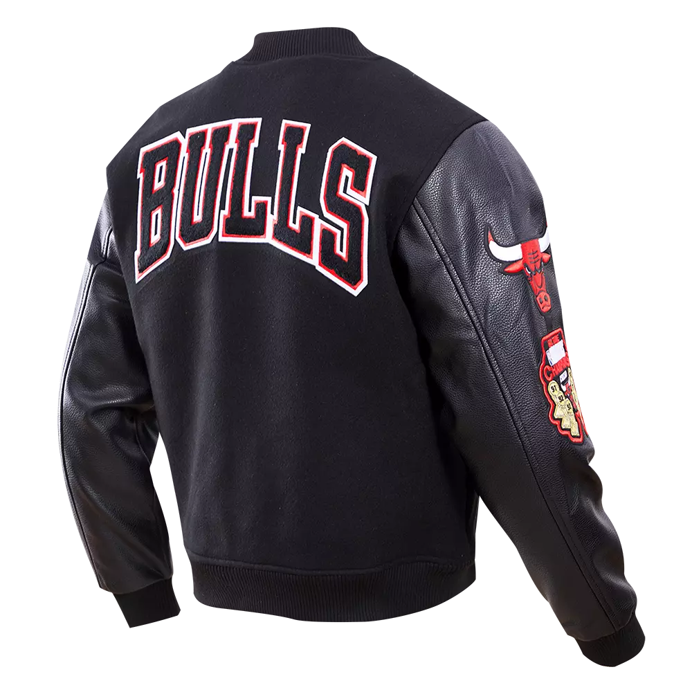 Pro Standard Men's Chicago Bulls Classic Wool Varsity Jacket - Black - BLACK