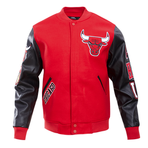Pro Standard Men's Chicago Bulls Classic Wool Varsity Jacket -Red/Black