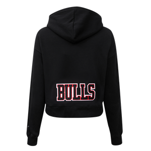 Pro Standard Women's Chicago Bulls Classic Fleece Cropped PO Hoodie -Black