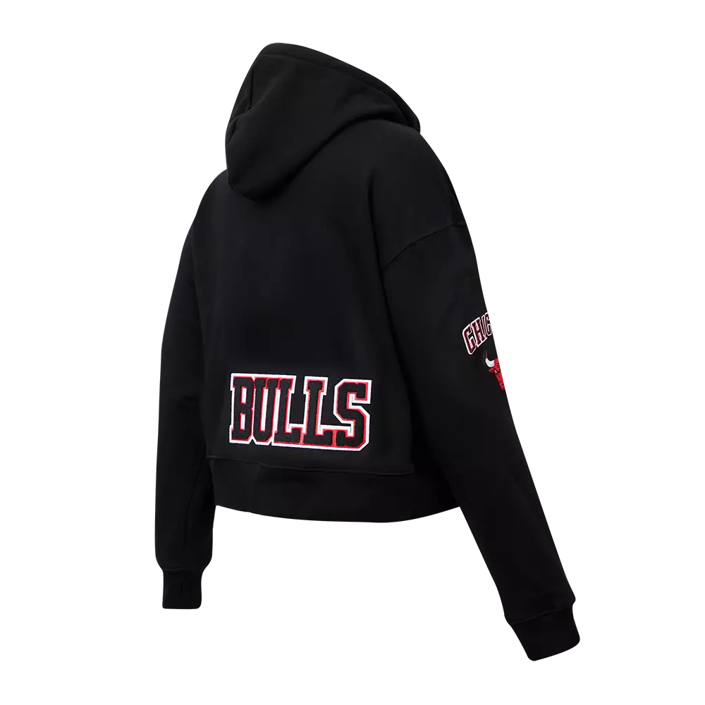 Pro Standard Women's Chicago Bulls Classic Fleece Cropped PO Hoodie -Black - BLACK