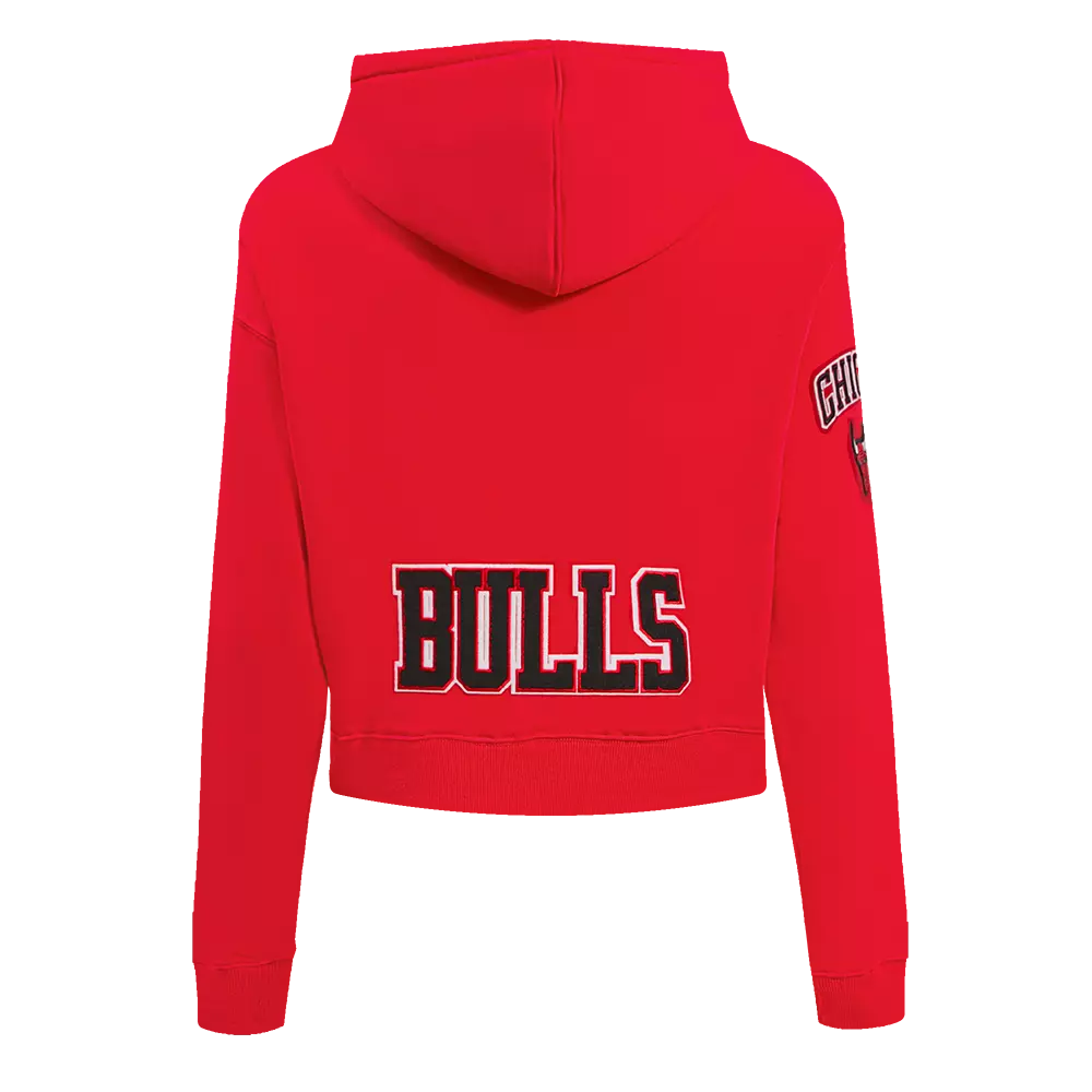 Pro Standard Women's Chicago Bulls Classic Fleece Cropped PO Hoodie - Red - RED
