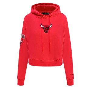 Pro Standard Women's Chicago Bulls Classic Fleece Cropped PO Hoodie -Red